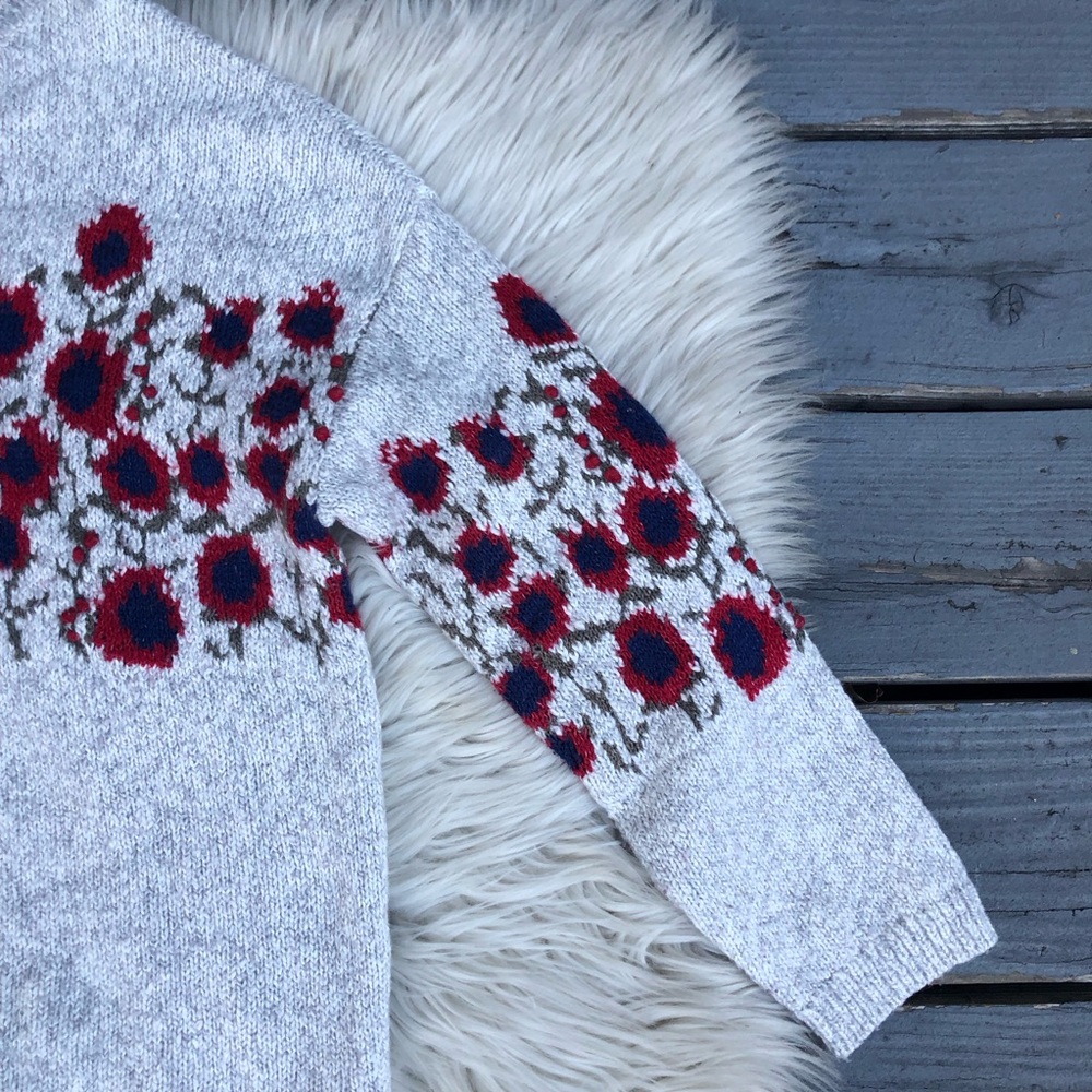 J Jill Pom Pom Embroidery Floral Cozy Crew Neck Cream Beige Red Sweater size M - Picture 4 of 11